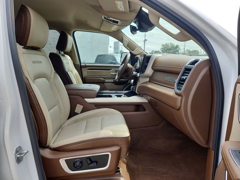 Certified 2021 RAM 1500 Laramie image 13