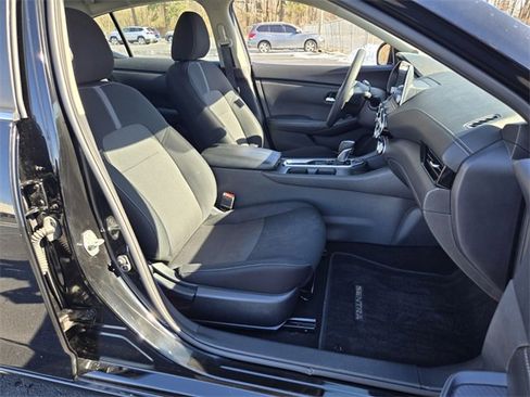 Certified 2024 Nissan Sentra SV image 19