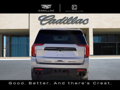 Used 2022 GMC Yukon XL Denali image 4
