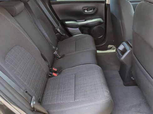 Used 2023 Honda HR-V LX image 24