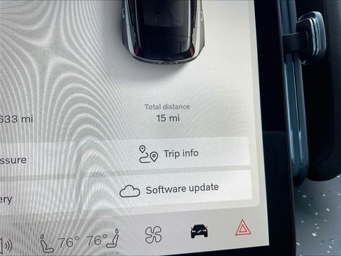 New 2026 Volvo EX30 Ultra w/ Climate Package image 19