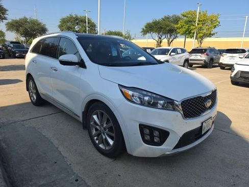 Used 2016 Kia Sorento SX w/ SXL Technology Package FWD image 4