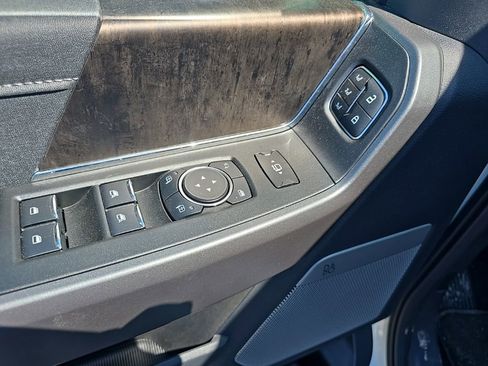 Used 2026 Ford F350 Lariat AWD/4WD image 7