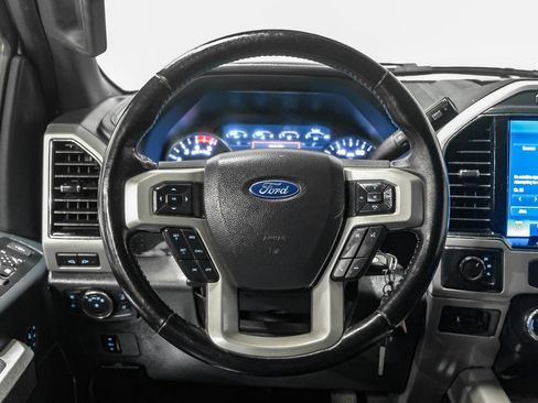 Used 2022 Ford F350 Lariat w/ Lariat Value Package AWD/4WD image 16