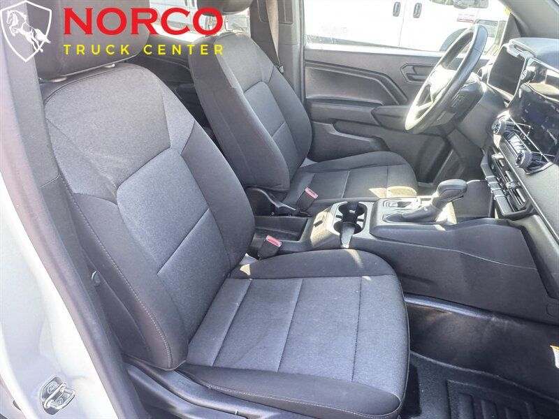 Used 2023 Chevrolet Colorado W/T RWD image 19