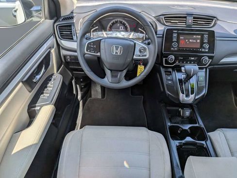 Used 2018 Honda CR-V LX image 14