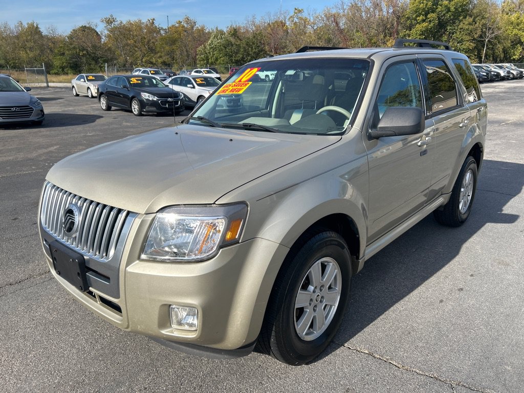 Used 2010 Mercury Mariner 2WD image 2