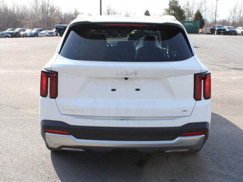 New 2026 Kia Sorento EX AWD/4WD image 6