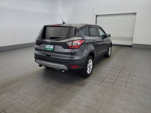 Used 2017 Ford Escape SE AWD/4WD image 9