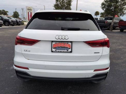 Used 2023 Audi Q3 2.0T Premium image 5