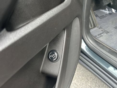 Used 2019 Chevrolet Traverse LT AWD/4WD image 19