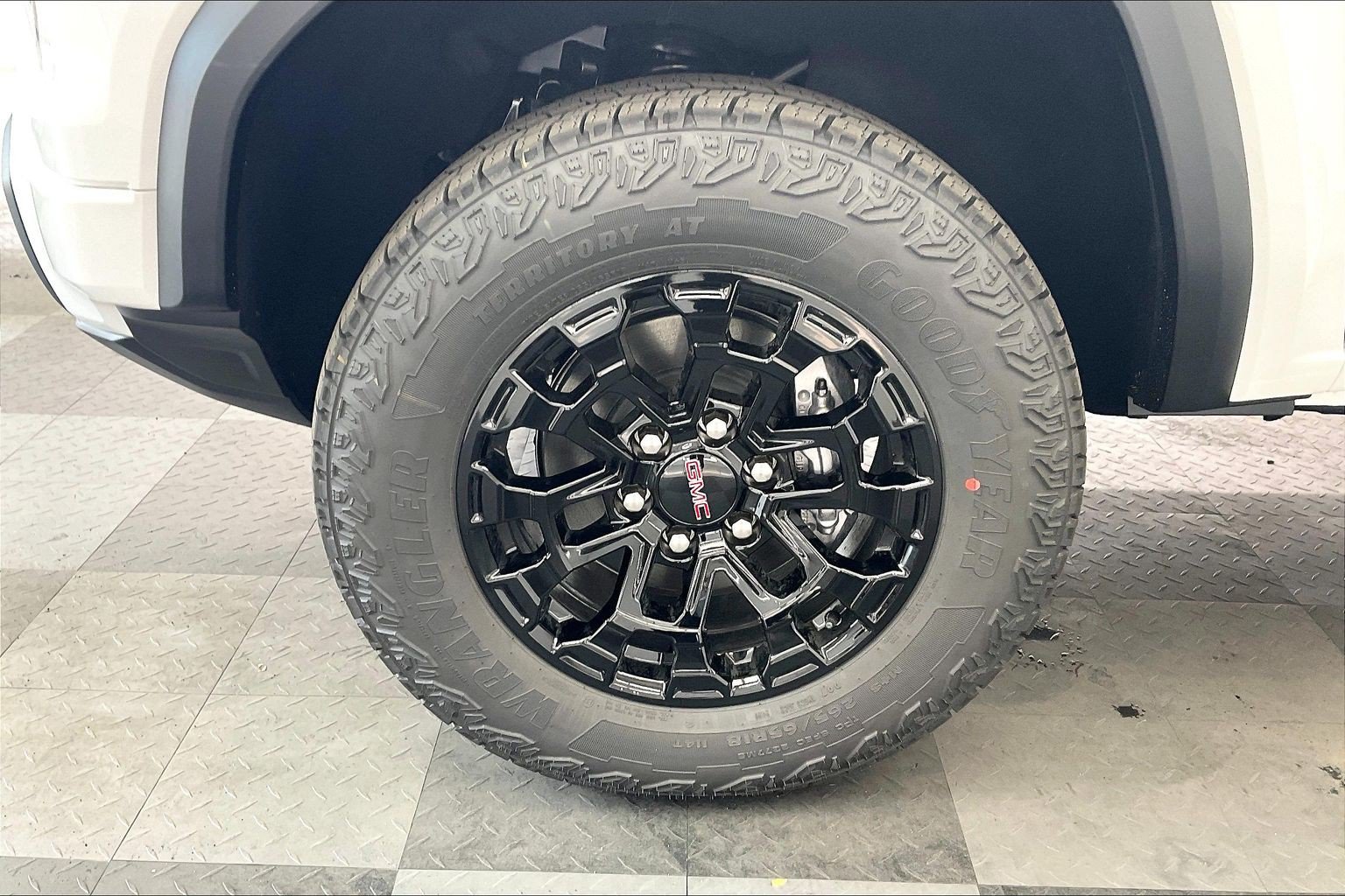 New 2026 GMC Canyon Elevation w/ Convenience Package AWD/4WD image 14