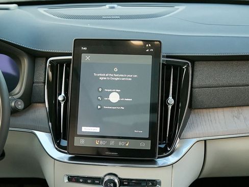 New 2026 Volvo XC90 T8 Ultra image 27