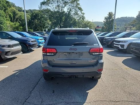 Used 2020 Jeep Grand Cherokee Trailhawk w/ Trailhawk Luxury Group AWD/4WD image 5