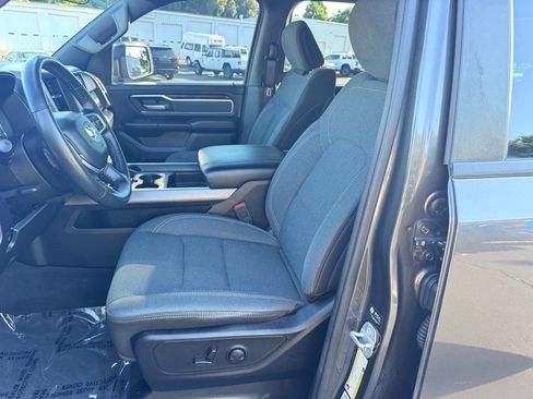 Used 2022 RAM 1500 Big Horn AWD/4WD image 18