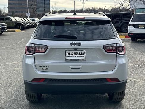 New 2026 Jeep Compass Latitude AWD/4WD image 3