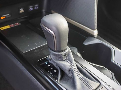 Used 2026 Toyota Camry SE image 18