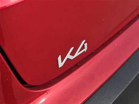 New 2025 Kia K4 LXS image 7