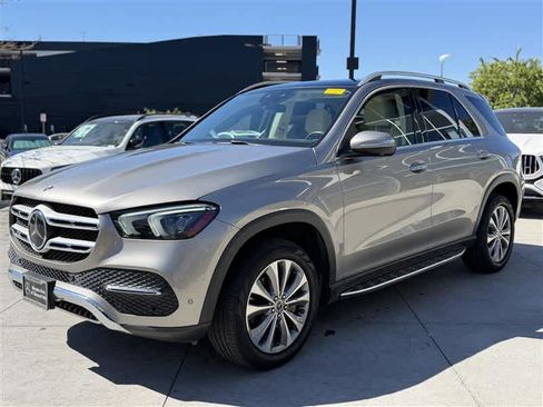 Used 2021 Mercedes-Benz GLE 350 4MATIC image 2