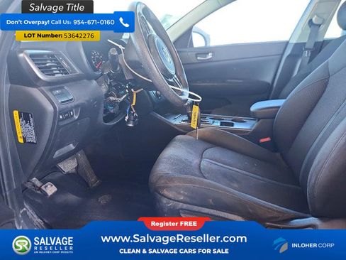 Used 2016 Kia Optima LX FWD image 9