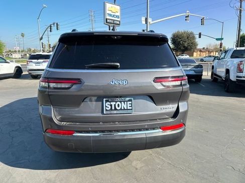 Used 2023 Jeep Grand Cherokee L Limited w/ Luxury Tech Group II image 7