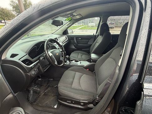 Used 2015 Chevrolet Traverse LT w/ Style and Technology Package AWD/4WD image 7