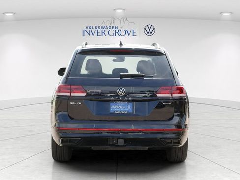 Certified 2023 Volkswagen Atlas SEL R-Line AWD/4WD image 6