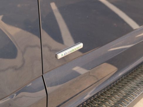 Used 2016 Ford F150 XLT w/ Equipment Group 301A Mid image 15