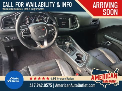 Used 2018 Dodge Challenger SXT Plus RWD image 2