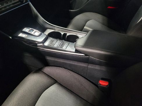 Used 2021 Hyundai Sonata SE FWD image 26