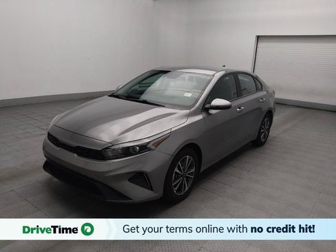 Used 2023 Kia Forte LXS w/ LXS Technology Package FWD image 1