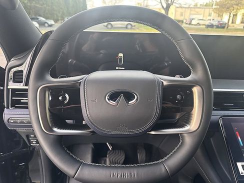 New 2026 INFINITI QX80 4WD image 13