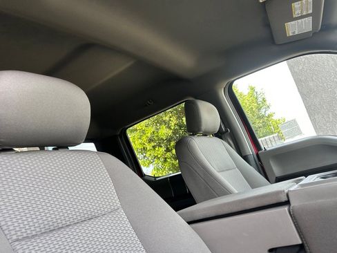 Used 2019 Ford F150 XLT w/ Equipment Group 302A Luxury AWD/4WD image 16