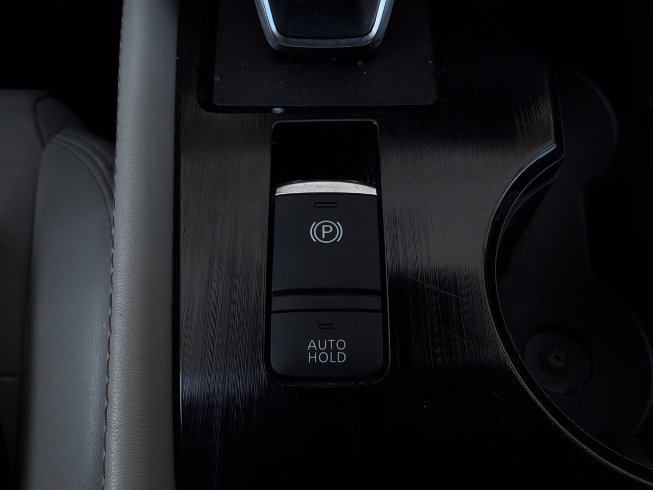 Used 2023 Nissan Rogue SL w/ SL Premium Package FWD image 30
