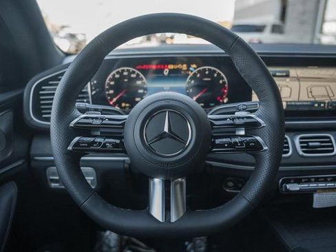 New 2026 Mercedes-Benz GLS 450 4MATIC image 31