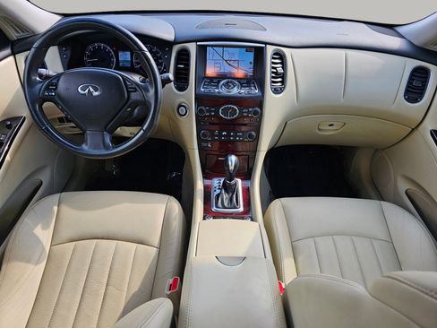 Used 2016 INFINITI QX50 AWD w/ Premium Plus Package image 2