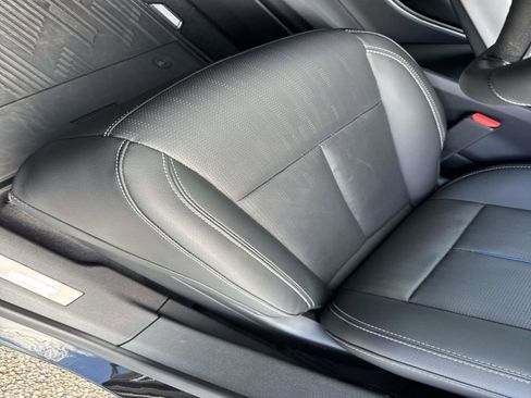 New 2025 Cadillac Lyriq Luxury image 21