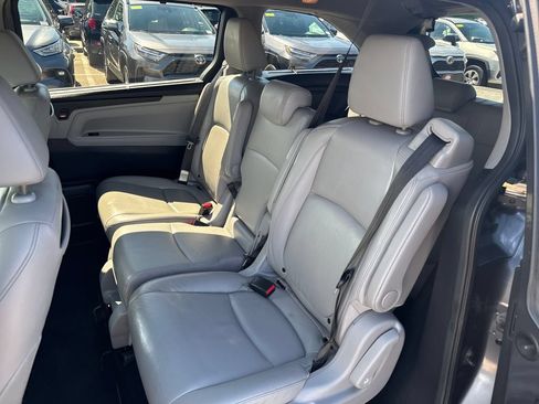 Used 2018 Honda Odyssey Elite image 41