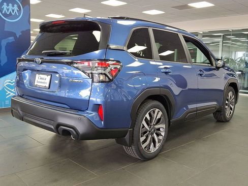 New 2026 Subaru Forester Touring AWD/4WD image 7