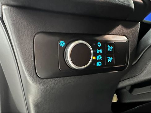 New 2025 Ford Escape ST-Line w/ Cold Weather Package AWD/4WD image 21