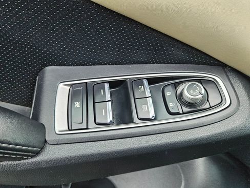 Used 2019 Subaru Ascent Limited w/ Popular Package #3 image 18