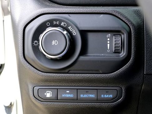 Used 2023 Jeep Wrangler Unlimited Rubicon 4xe w/ Cold Weather Group AWD/4WD image 20
