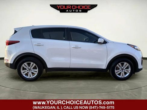 Used 2017 Kia Sportage LX FWD image 4