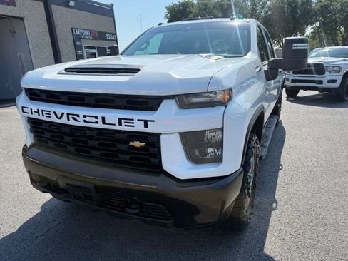 Used 2021 Chevrolet Silverado 2500 Custom w/ Custom Value Package AWD/4WD image 12