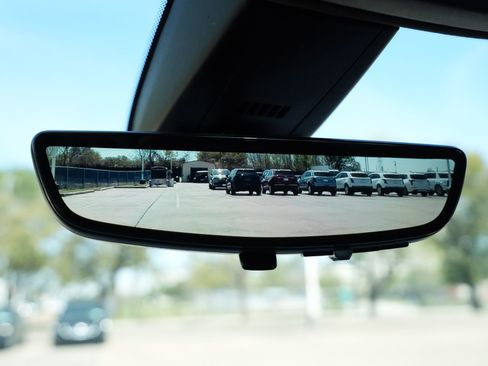 Used 2022 Cadillac XT5 Premium Luxury w/ Platinum Package image 16