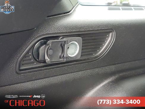 Certified 2024 Jeep Grand Cherokee Altitude AWD/4WD image 10
