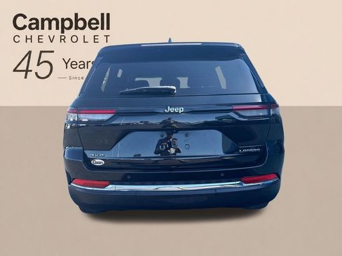 Used 2023 Jeep Grand Cherokee Laredo AWD/4WD image 4