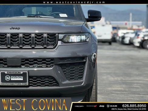 New 2026 Jeep Grand Cherokee L 4WD image 4