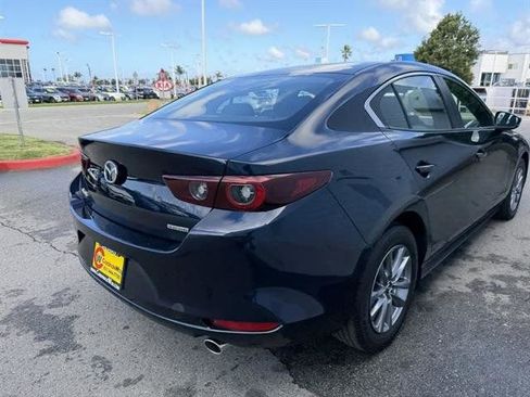 Used 2024 MAZDA MAZDA3 s image 6