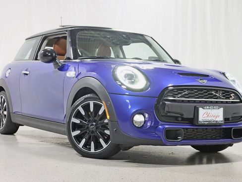 Used 2019 MINI Cooper S w/ Driver Assistance Package image 7